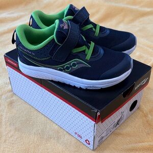 EUC Saucony Toddler Sneakers Size 9.5